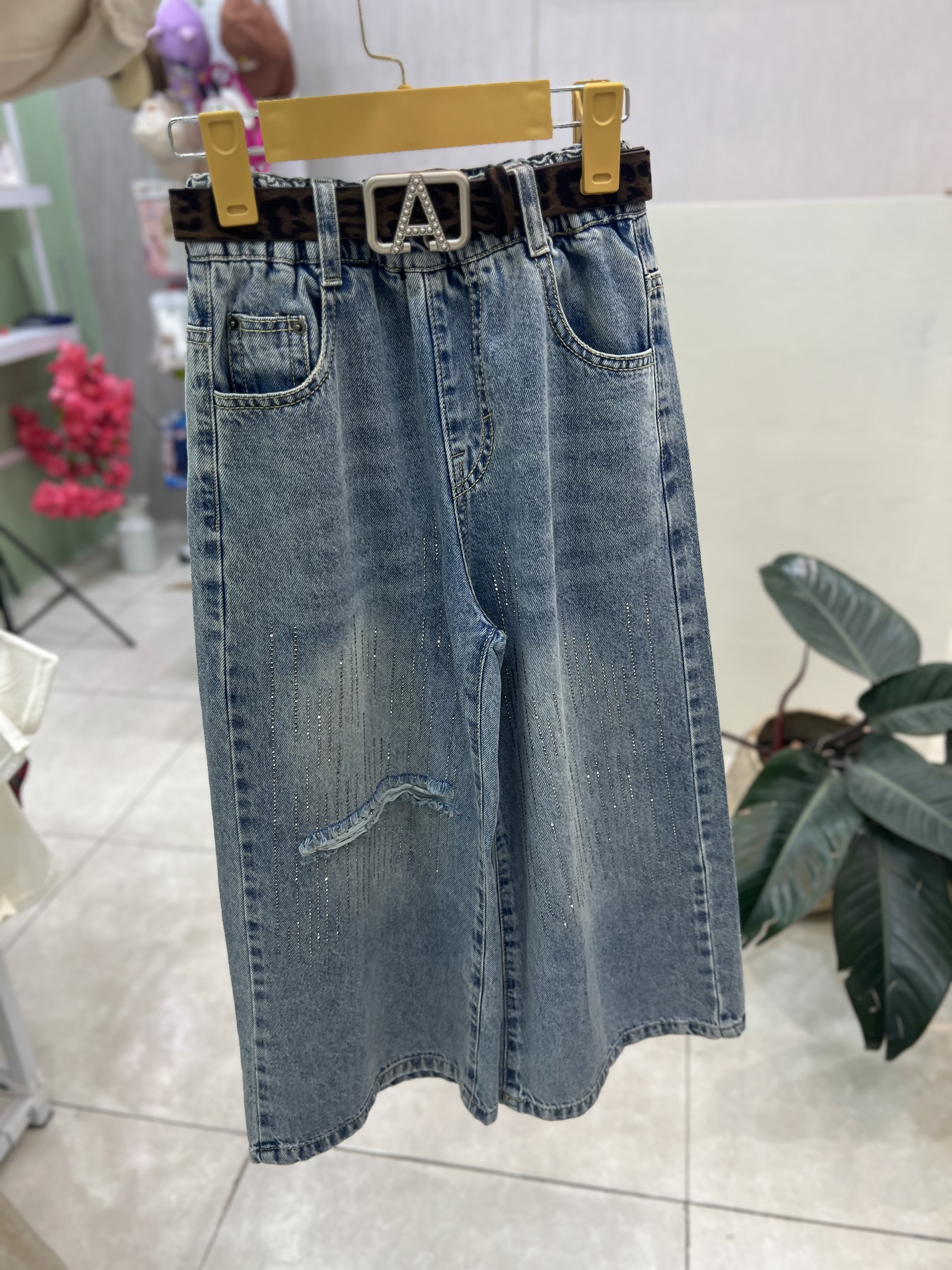 شلوار جین فول نگین زاپدار